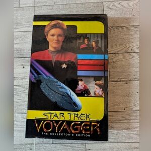 Star Trek Voyager Collector's Edition VHS Tape